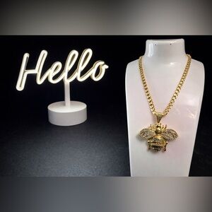 New Stainless Steel Gold Bee Pendant Necklace